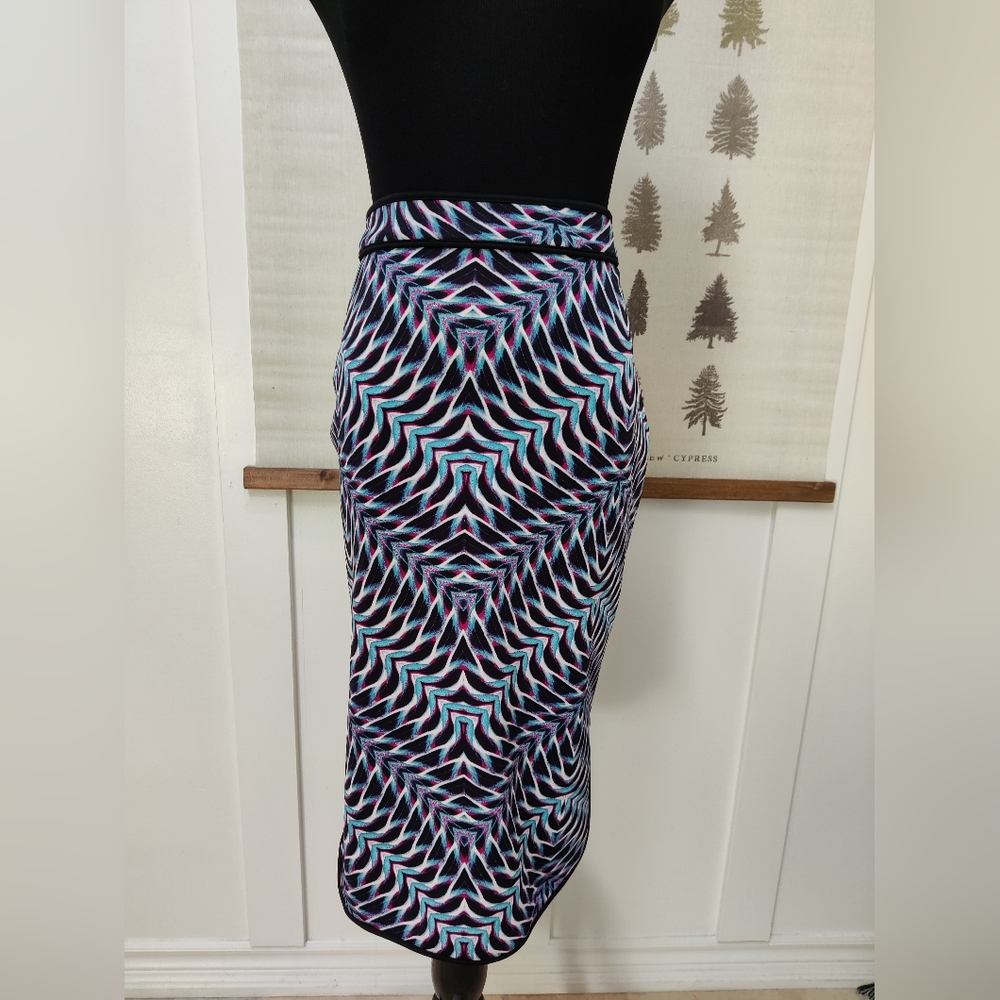 Bisou Bisou Geometric Midi Pencil Skirt Size - M